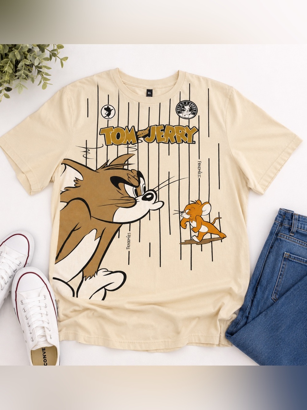 Tom and Jerry Frenemies Cotton Graphic Tee Cream Sz XL